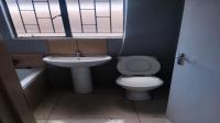Bathroom 1 of property in Soshanguve East