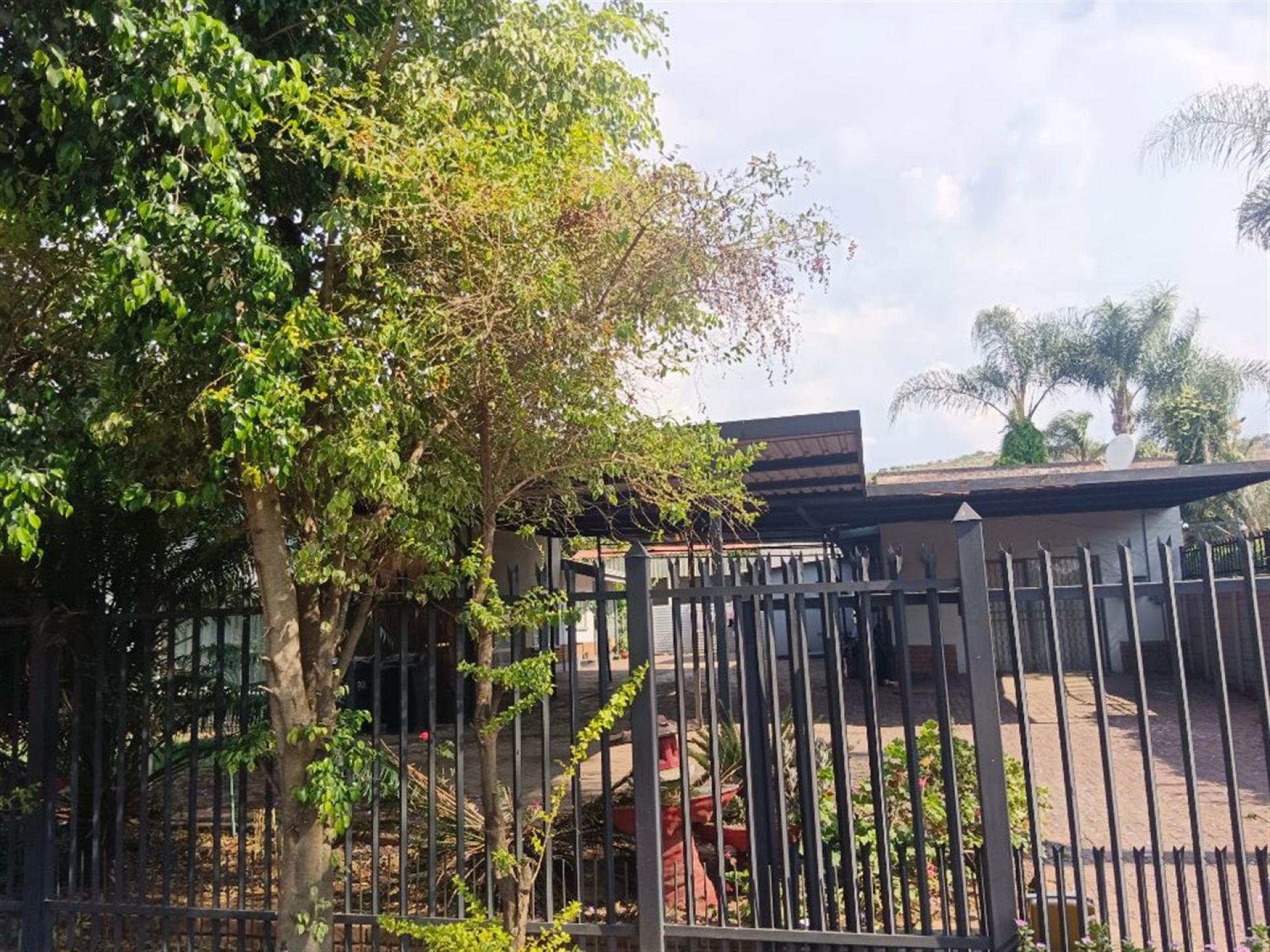 Front View of property in Pretoria Gardens
