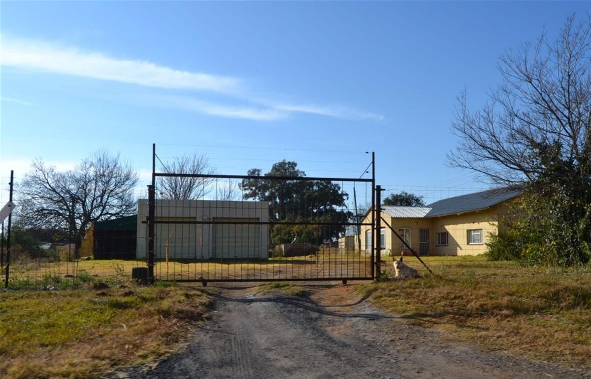 Front View of property in Randfontein
