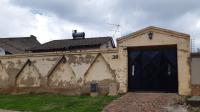 Front View of property in Bramley View