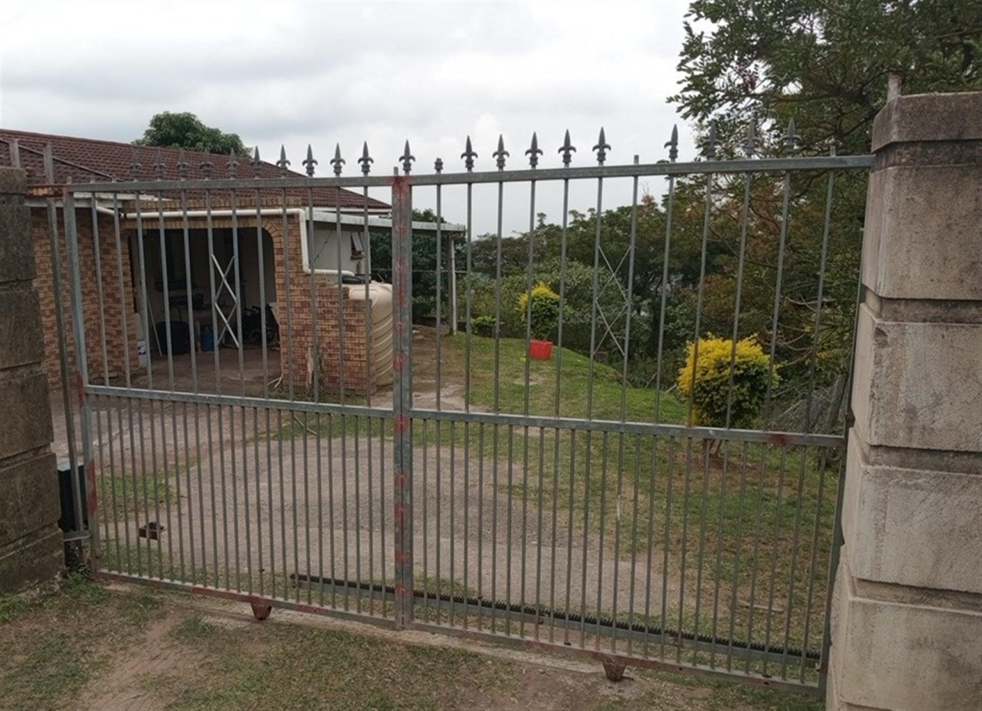 Front View of property in Shallcross 