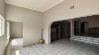 Spaces - 39 square meters of property in Dalview