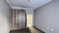 Bed Room 1 - 21 square meters of property in Dalview