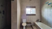 Bathroom 1 - 14 square meters of property in Dalview