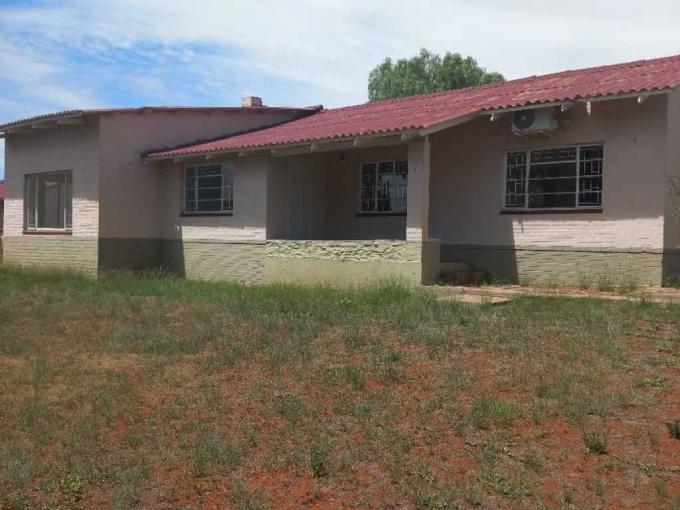 4 Bedroom House to Rent in Danielskuil - Property to rent - MR617630