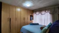 Main Bedroom - 11 square meters of property in Brakpan