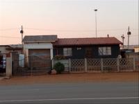 Front View of property in Vosloorus