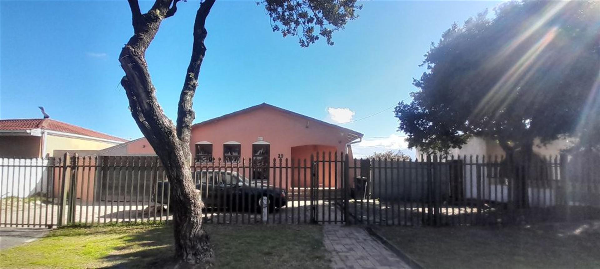 Front View of property in Montana