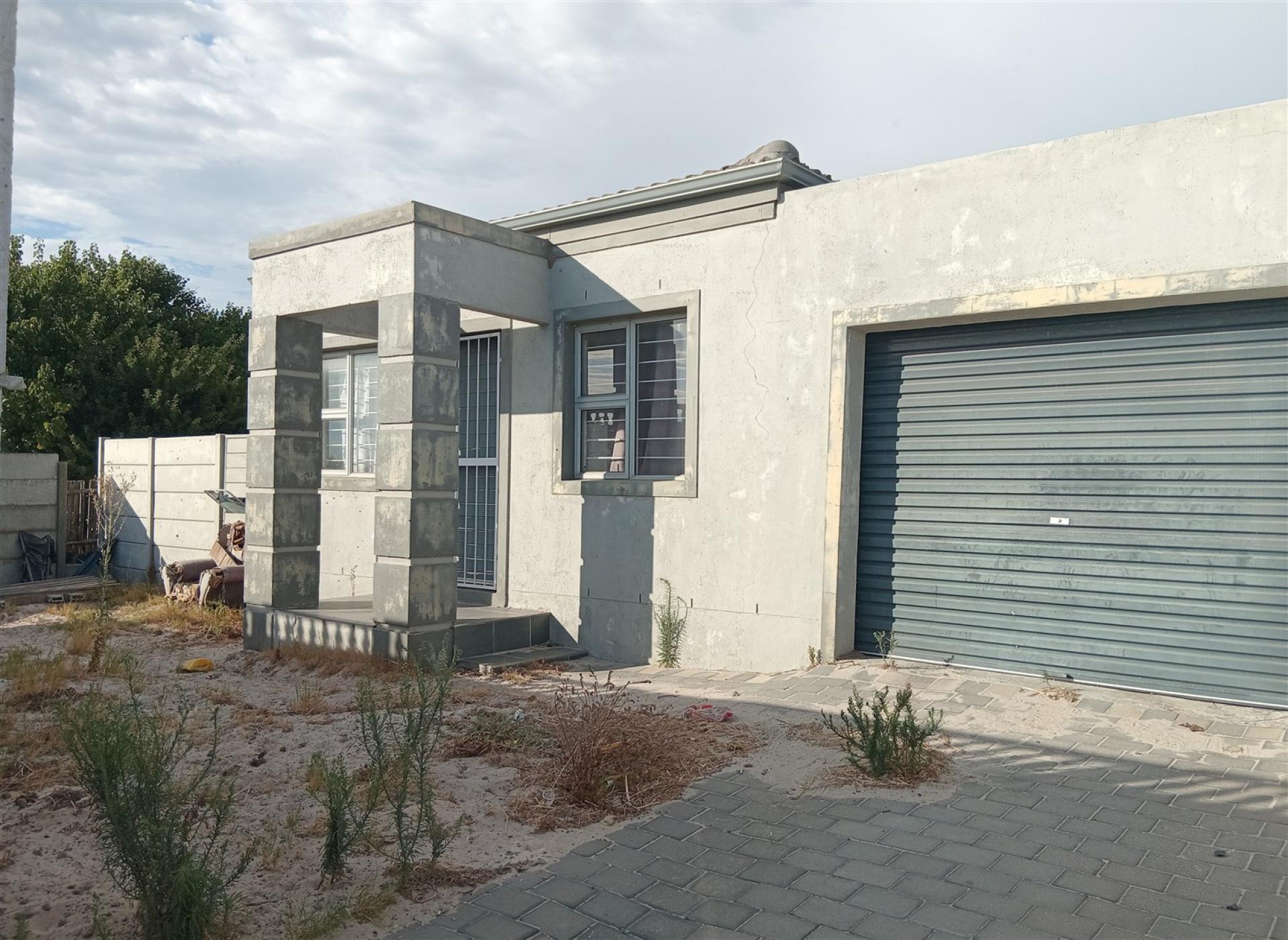 Front View of property in Bernadino Heights