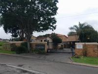 Front View of property in Strubensvallei