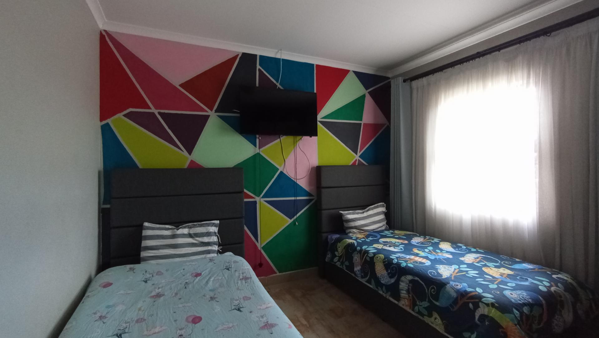 Bed Room 3 - 13 square meters of property in Andeon