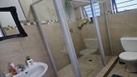 Bathroom 1 of property in Andeon