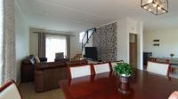 Dining Room - 23 square meters of property in Andeon