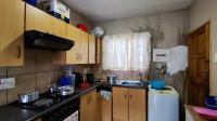 Kitchen - 7 square meters of property in Krugersrus