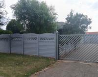 Front View of property in Primrose