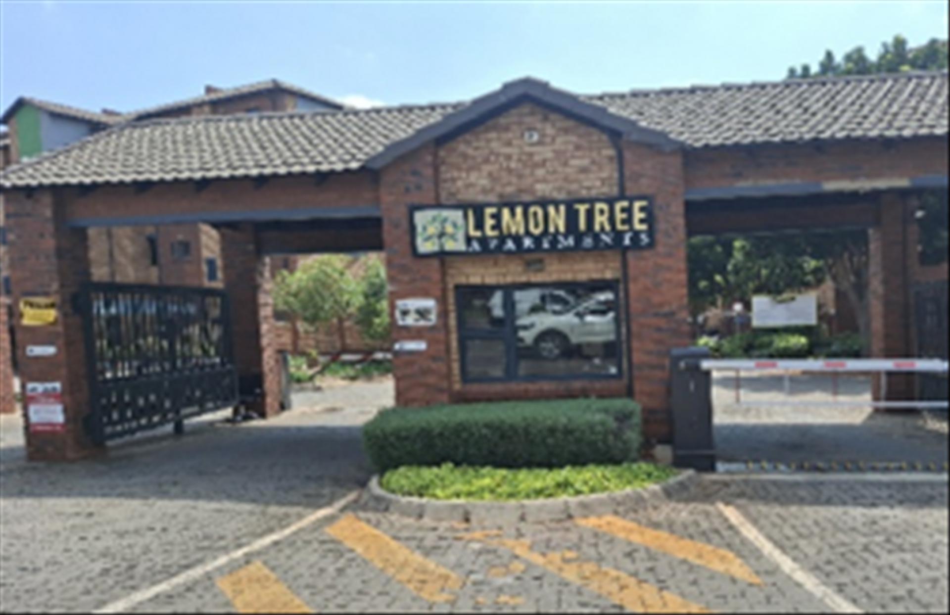 Front View of property in Pretorius Park