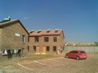 Front View of property in Olievenhoutbos