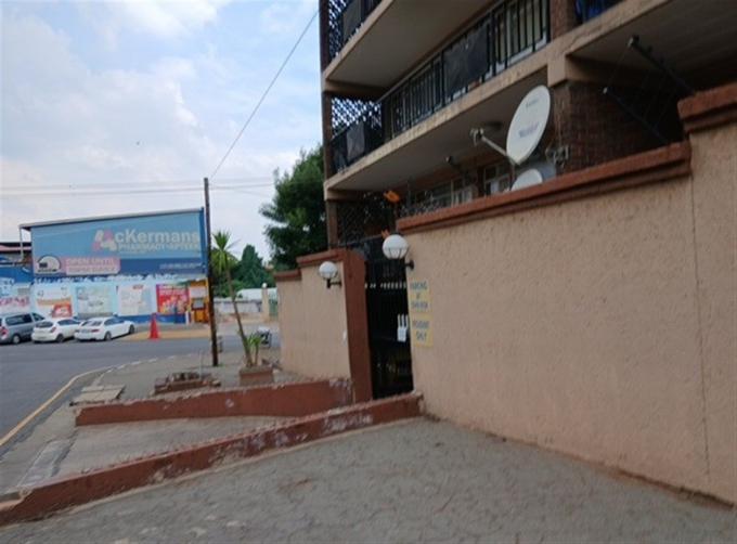 Standard Bank SIE Sale In Execution 2 Bedroom Sectional Title for Sale in Primrose - MR617936