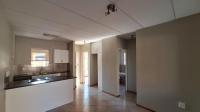 Lounges - 22 square meters of property in Albertsdal