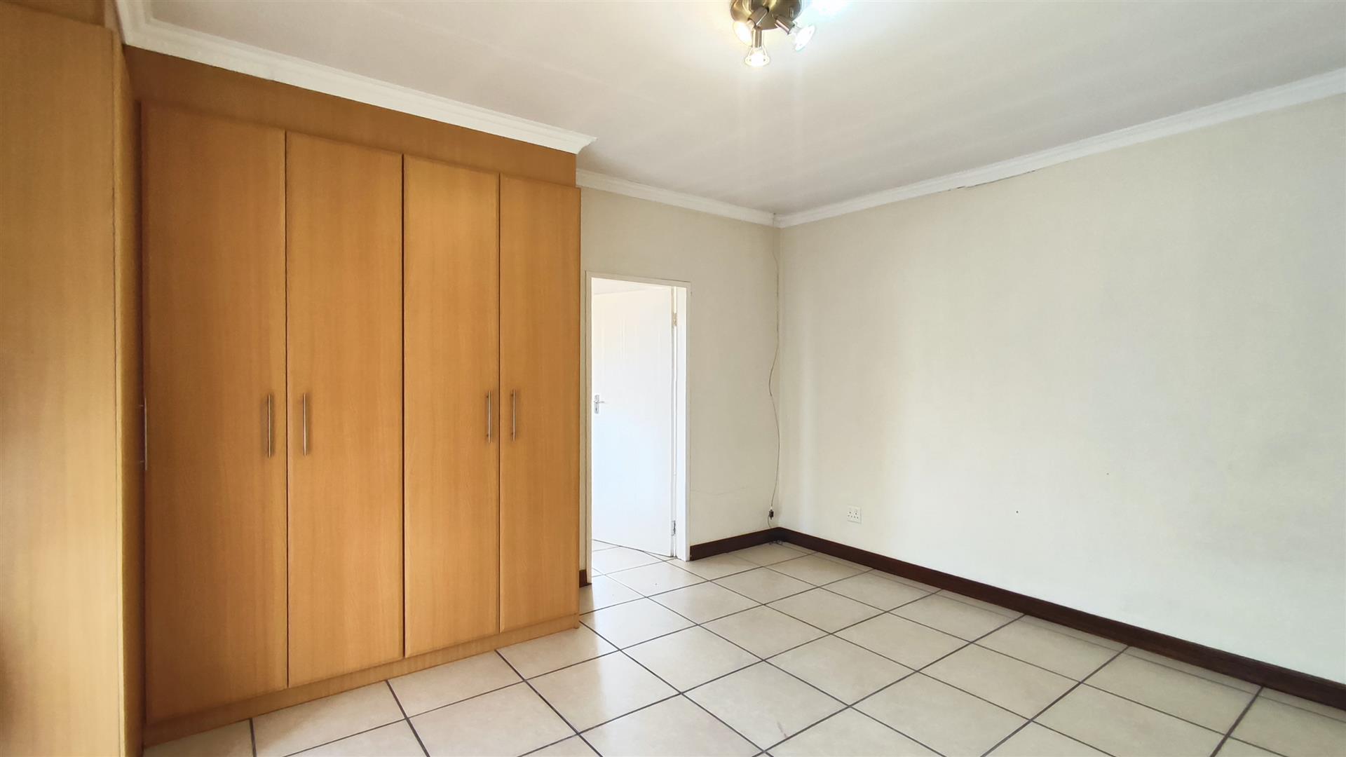 Bed Room 3 of property in Newmarket Park