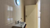 Guest Toilet - 4 square meters of property in Newmarket Park