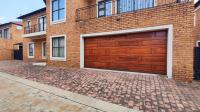 Front View of property in Newmarket Park