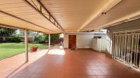 Patio - 104 square meters of property in Sinoville