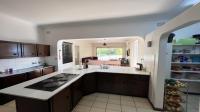 Kitchen - 26 square meters of property in Sinoville