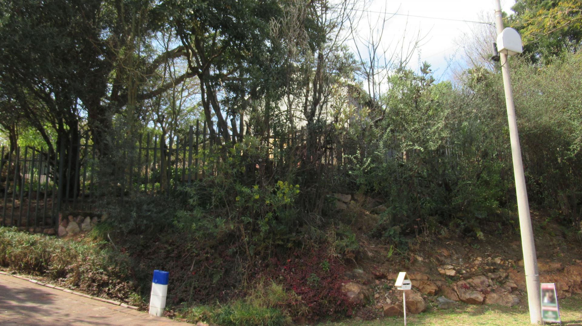 Front View of property in Helderkruin