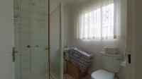 Main Bathroom - 5 square meters of property in Jukskei View