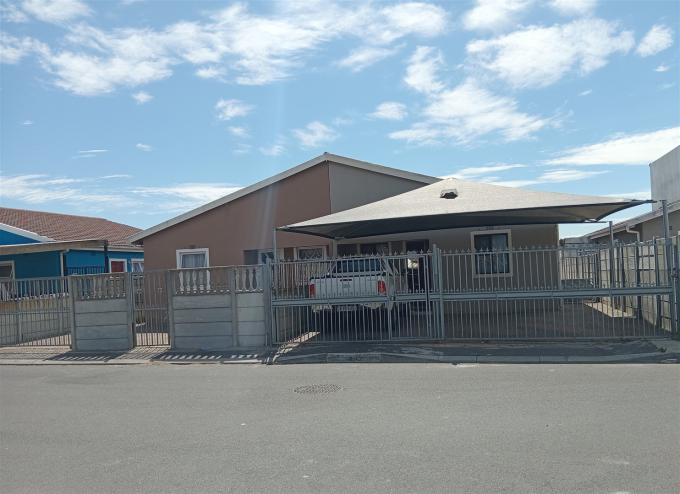 Standard Bank SIE Sale In Execution 2 Bedroom House for Sale in Mitchells Plain - MR618279