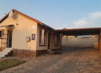 Front View of property in Cosmo City