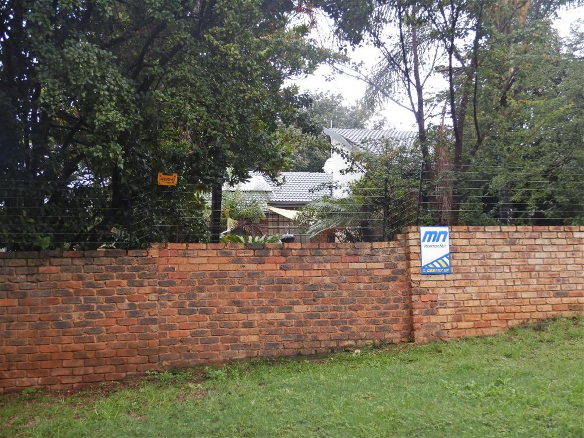 Front View of property in Eldoraigne