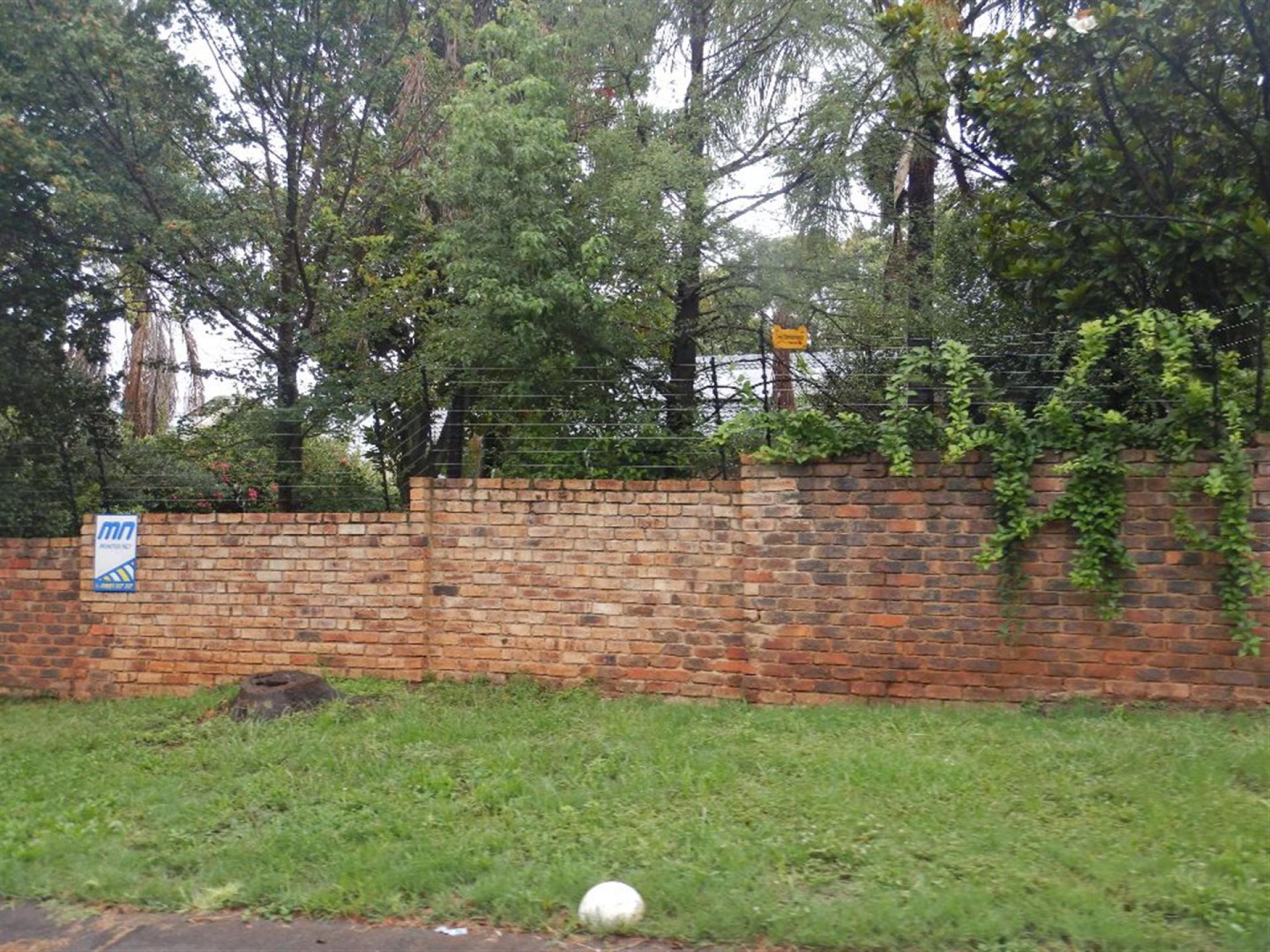 Front View of property in Eldoraigne