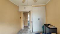 Bed Room 1 - 11 square meters of property in Randhart