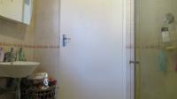 Bathroom 1 - 4 square meters of property in Bryanston