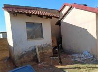 Front View of property in Mohlakeng
