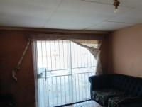 Lounges of property in Mohlakeng