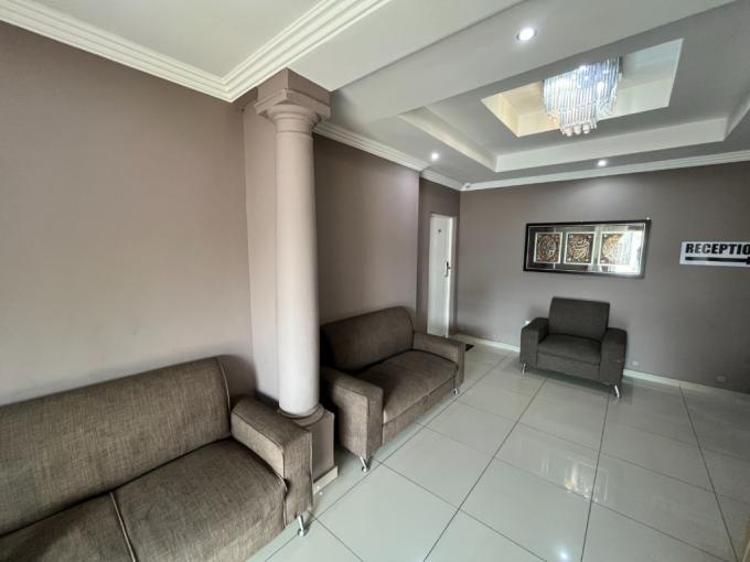 17 Bedroom Commercial for Sale For Sale in South Kensington - MR618579