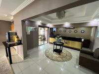 of property in South Kensington