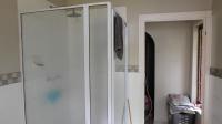 Bathroom 1 - 13 square meters of property in Scottburgh South