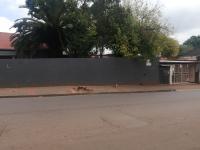 Front View of property in Yeoville