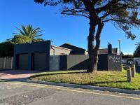 Front View of property in Milnerton