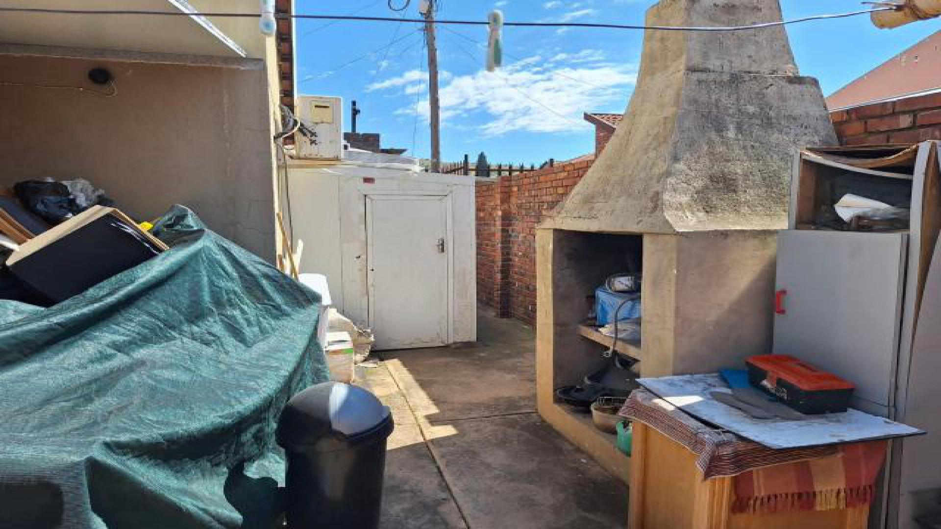 Backyard of property in Eersterust