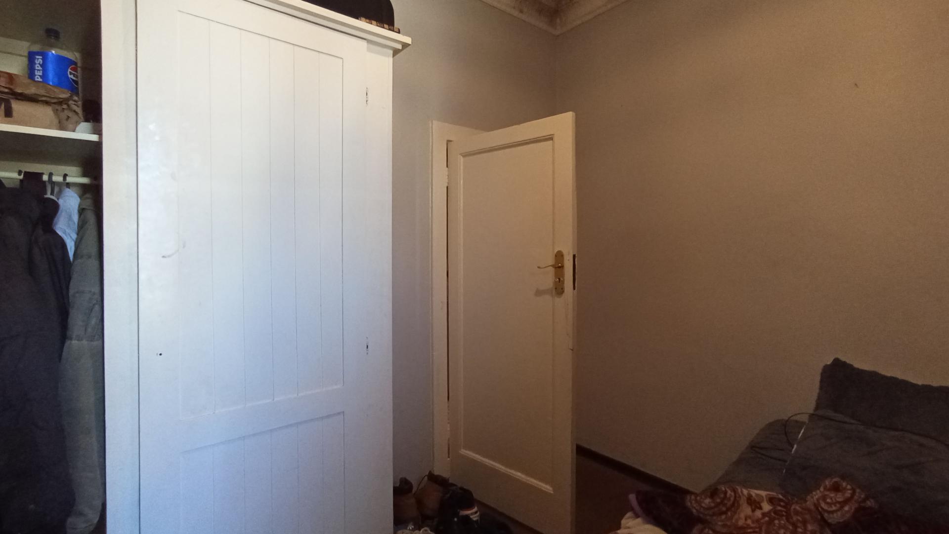 Bed Room 1 - 10 square meters of property in Kensington - JHB