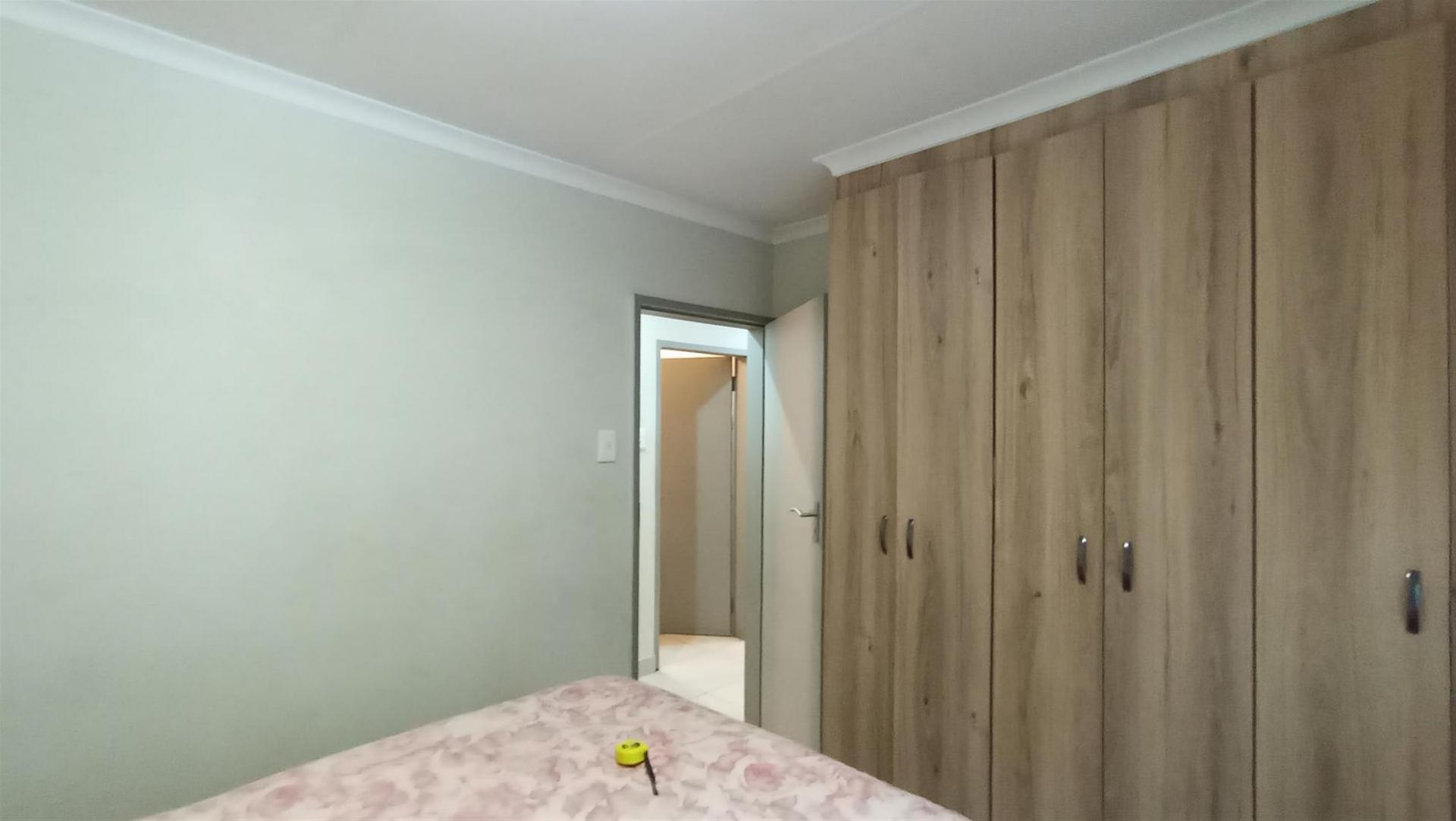 Bed Room 2 - 11 square meters of property in Albertsdal