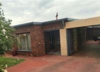 Front View of property in Eersterust