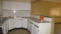 Kitchen - 12 square meters of property in Vanderbijlpark