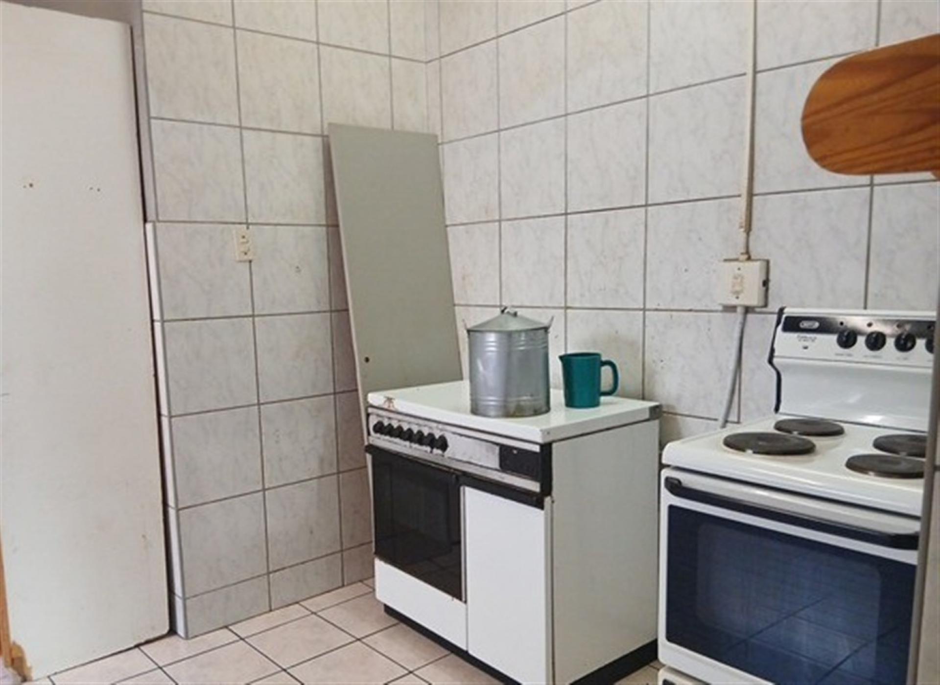 Kitchen of property in Rosettenville