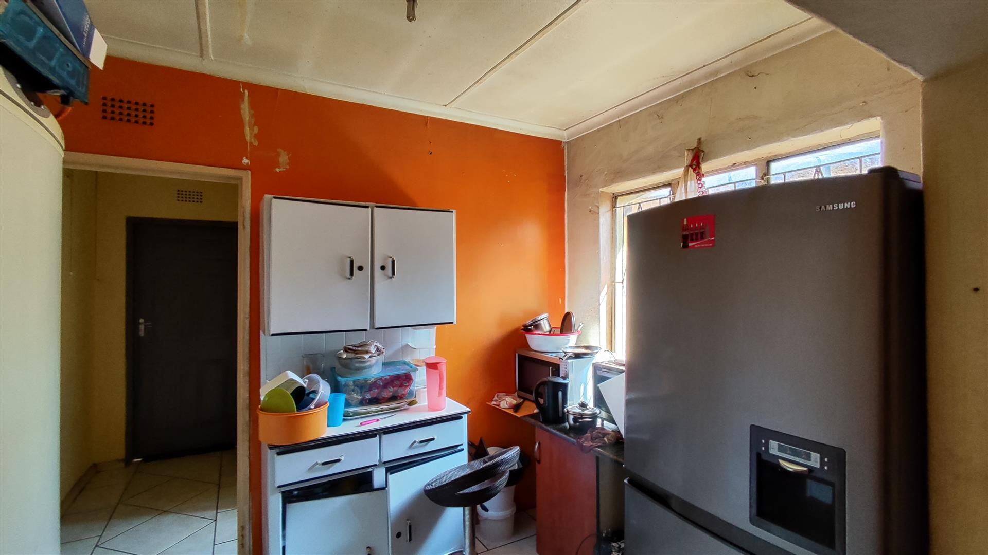 Kitchen - 8 square meters of property in Klopperpark